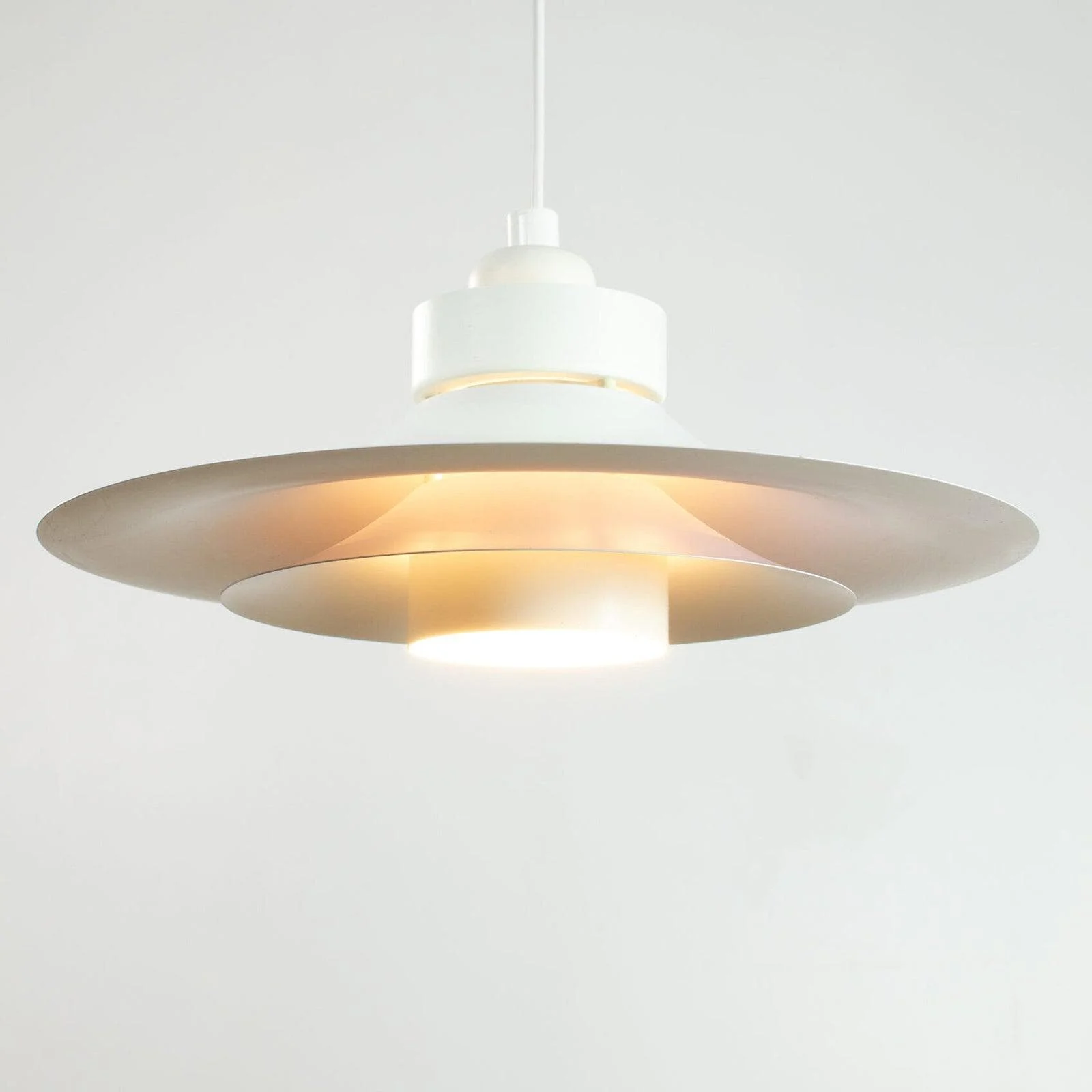 E.S. Horn type 755 Pendant Light-Homelova
