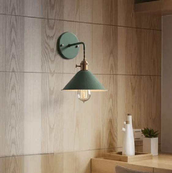 Linus - Vintage Plated Wall Lamp-Homelova