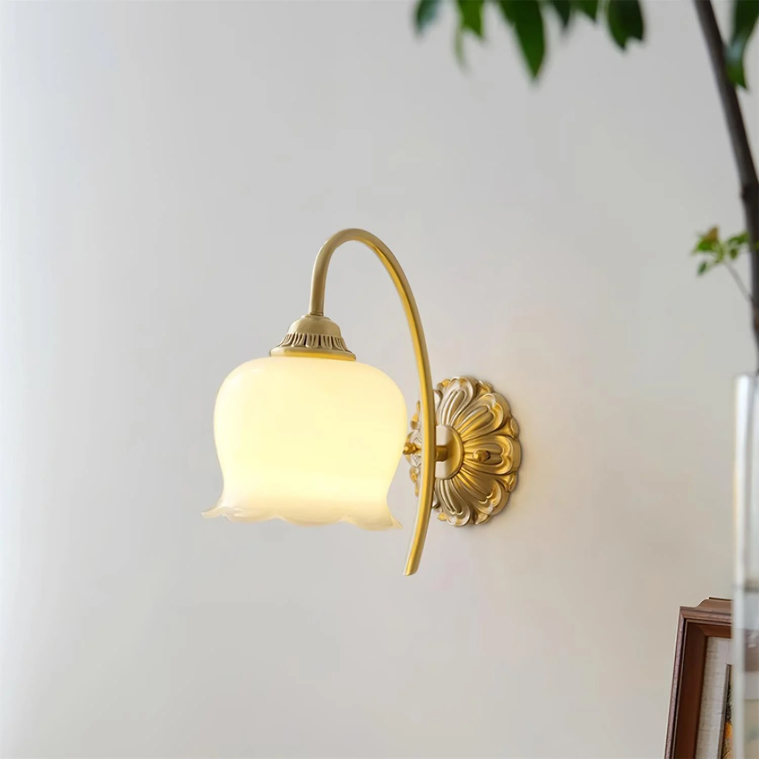 Vintage Mia Wall Lamp-Homelova