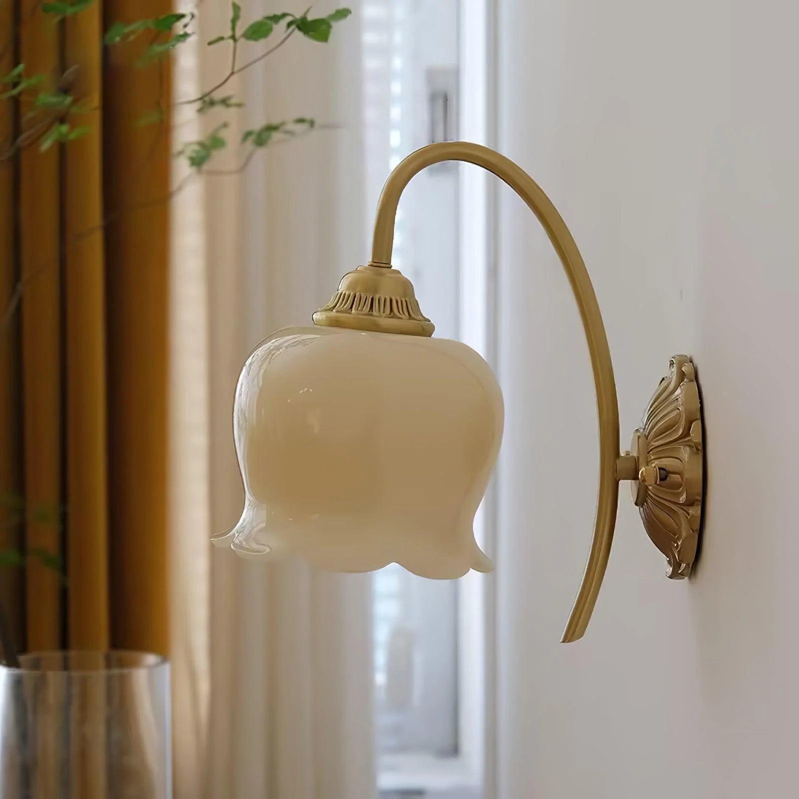 Vintage Mia Wall Lamp-Homelova