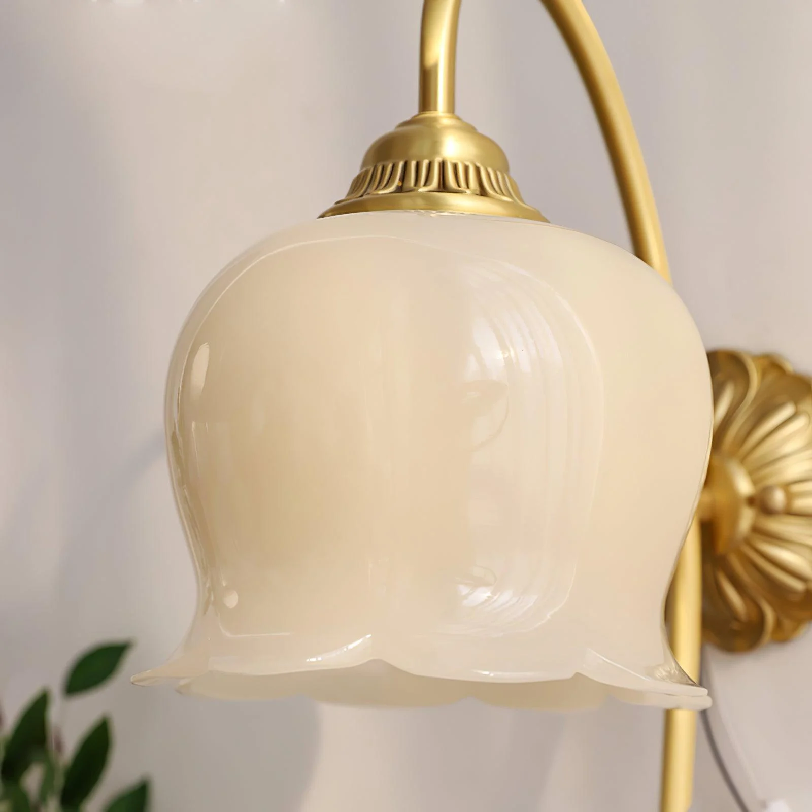 Vintage Mia Wall Lamp-Homelova