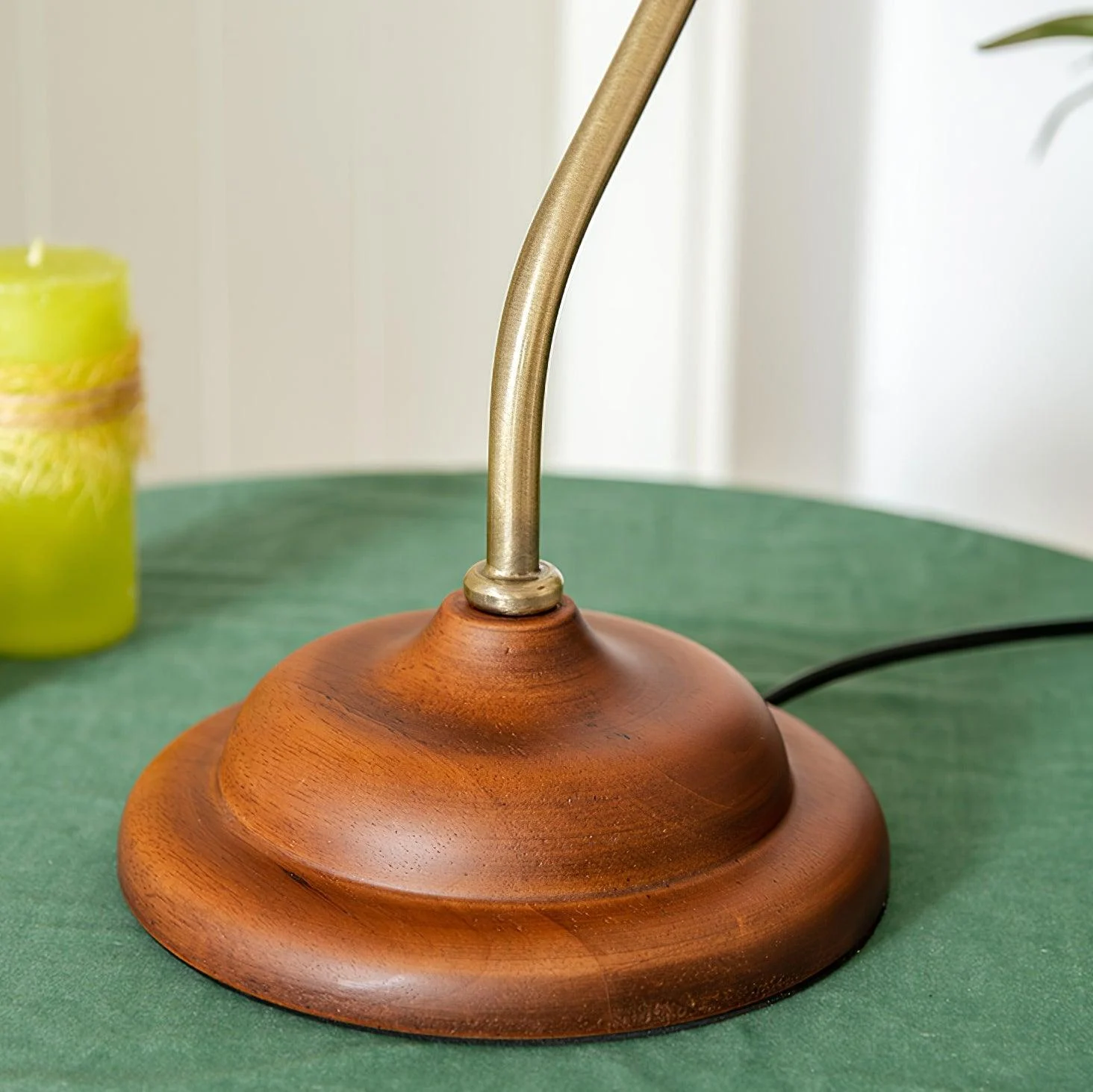 Vintage Natasha Table Lamp-Homelova