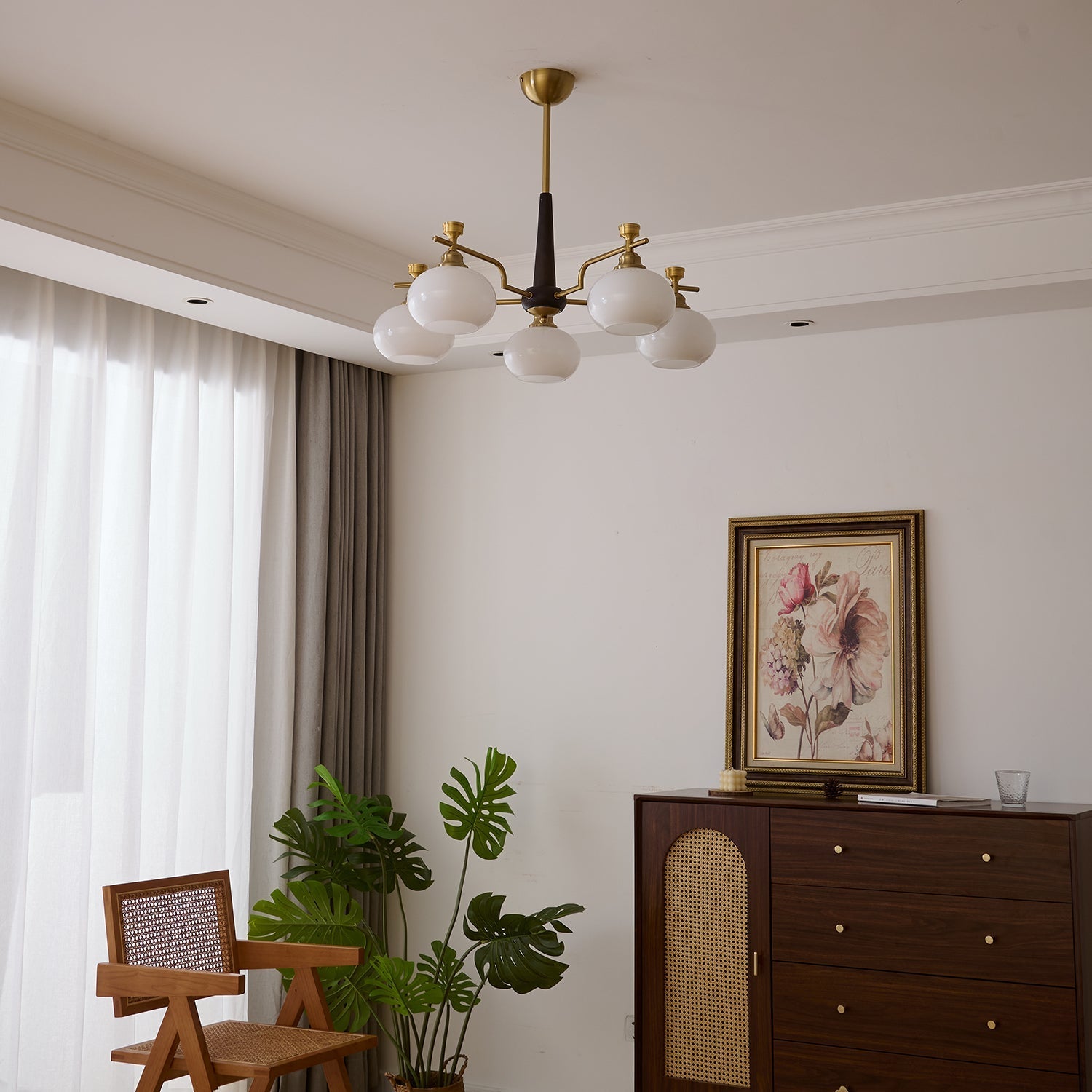 Alistair Sphere Chandelier-Homelova