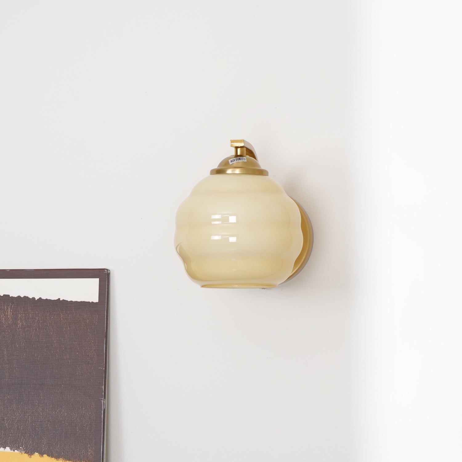 Art Deco Plug-in Wall Lamp-Homelova