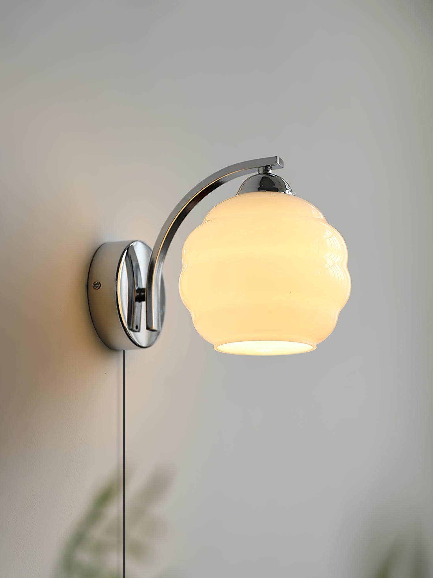 Art Deco Plug-in Wall Lamp-Homelova
