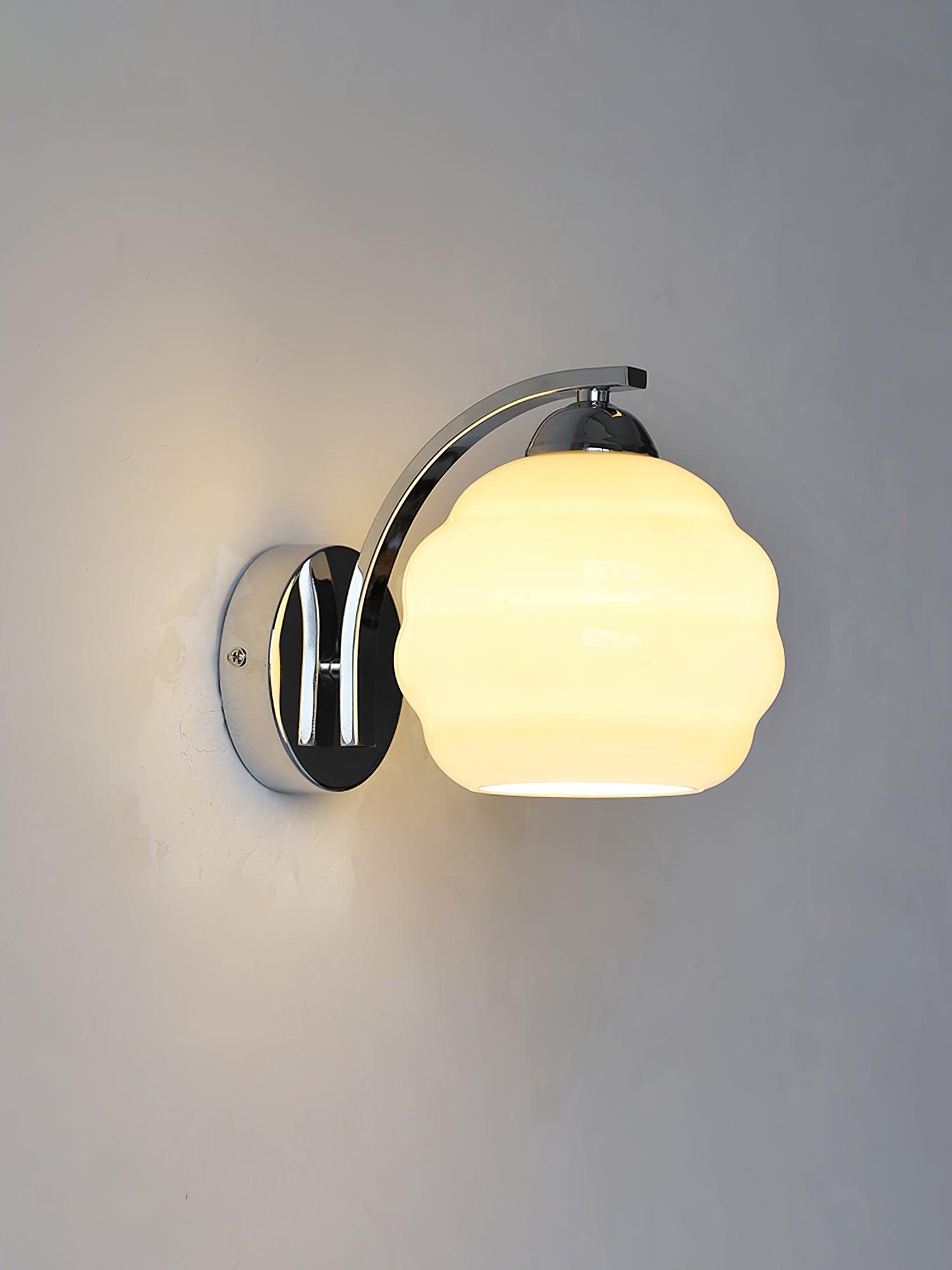 Art Deco Plug-in Wall Lamp-Homelova