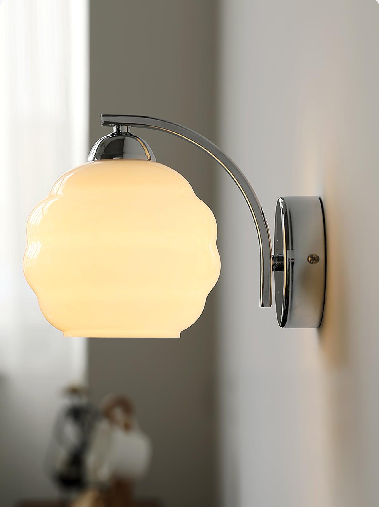 Art Deco Plug-in Wall Lamp-Homelova