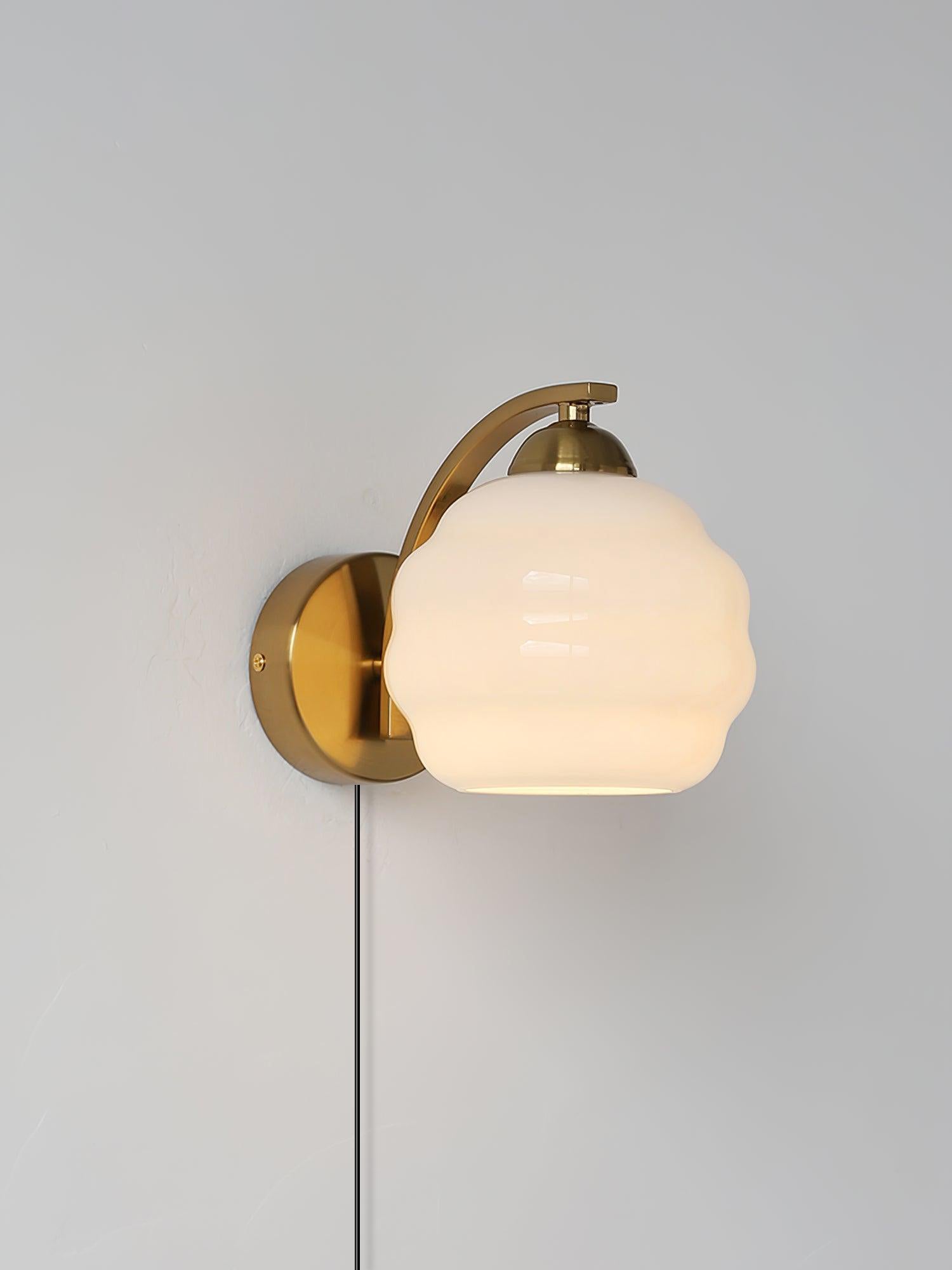 Art Deco Plug-in Wall Lamp-Homelova