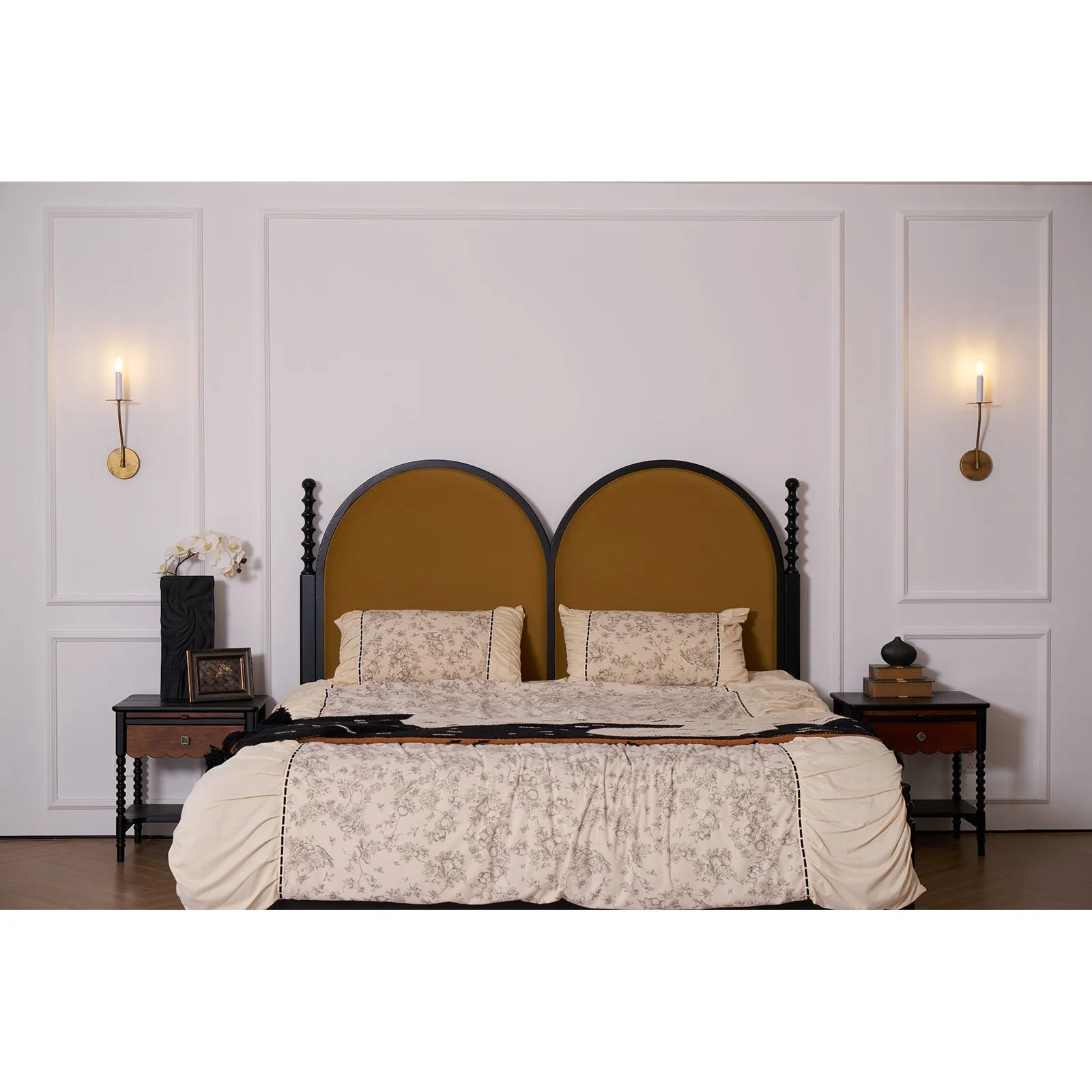 Belfair Wall Lamp-Homelova