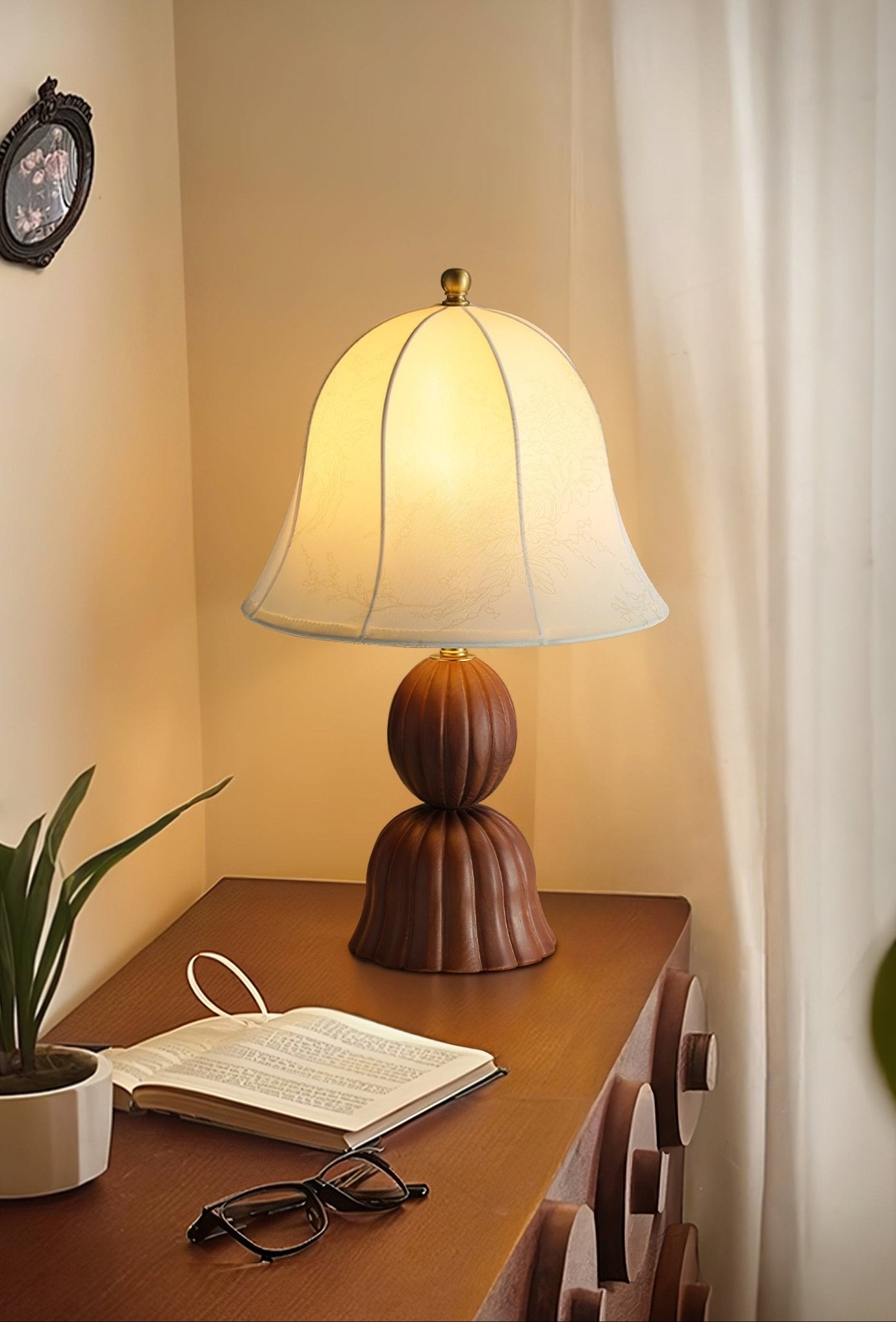 Bellora Vintage Table Lamp-Homelova