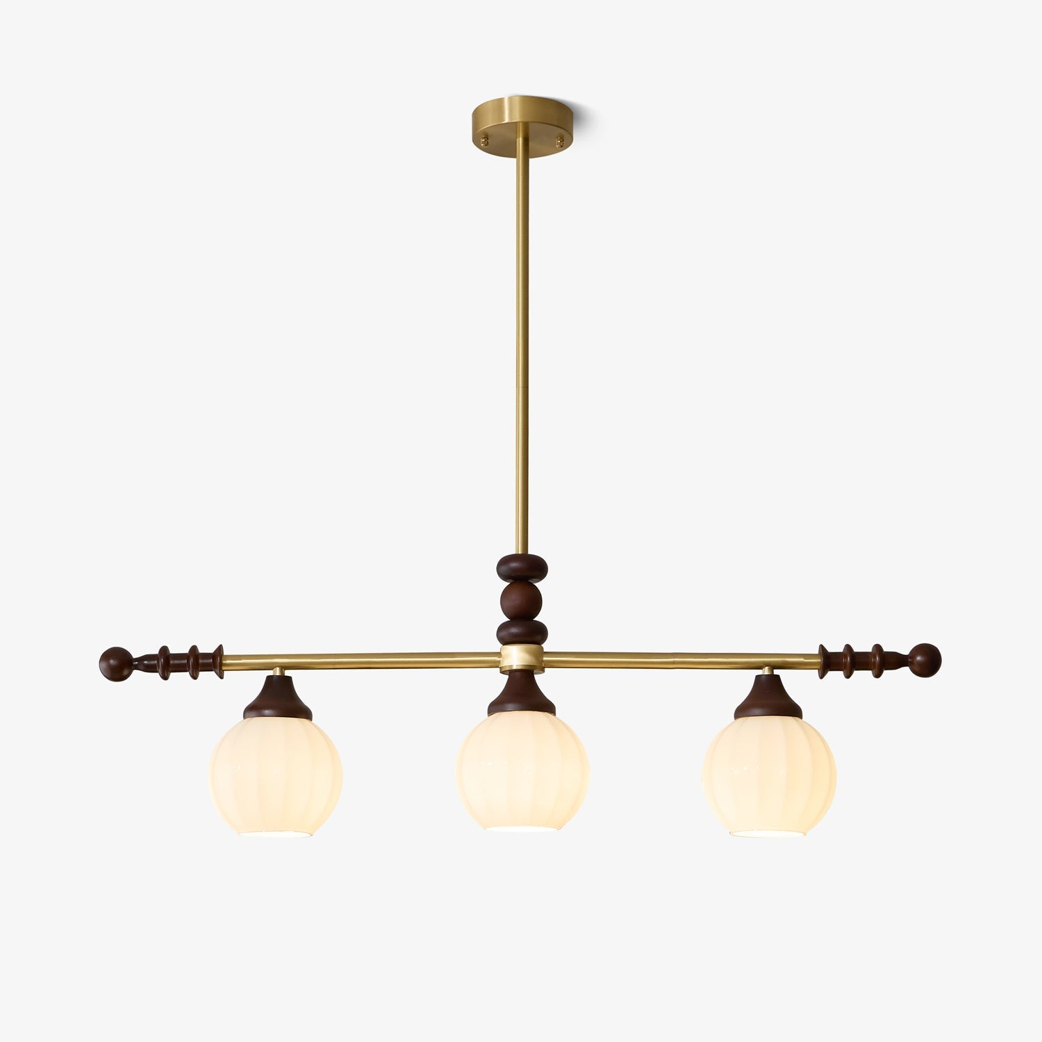 Clarabelle Chandelier-Homelova