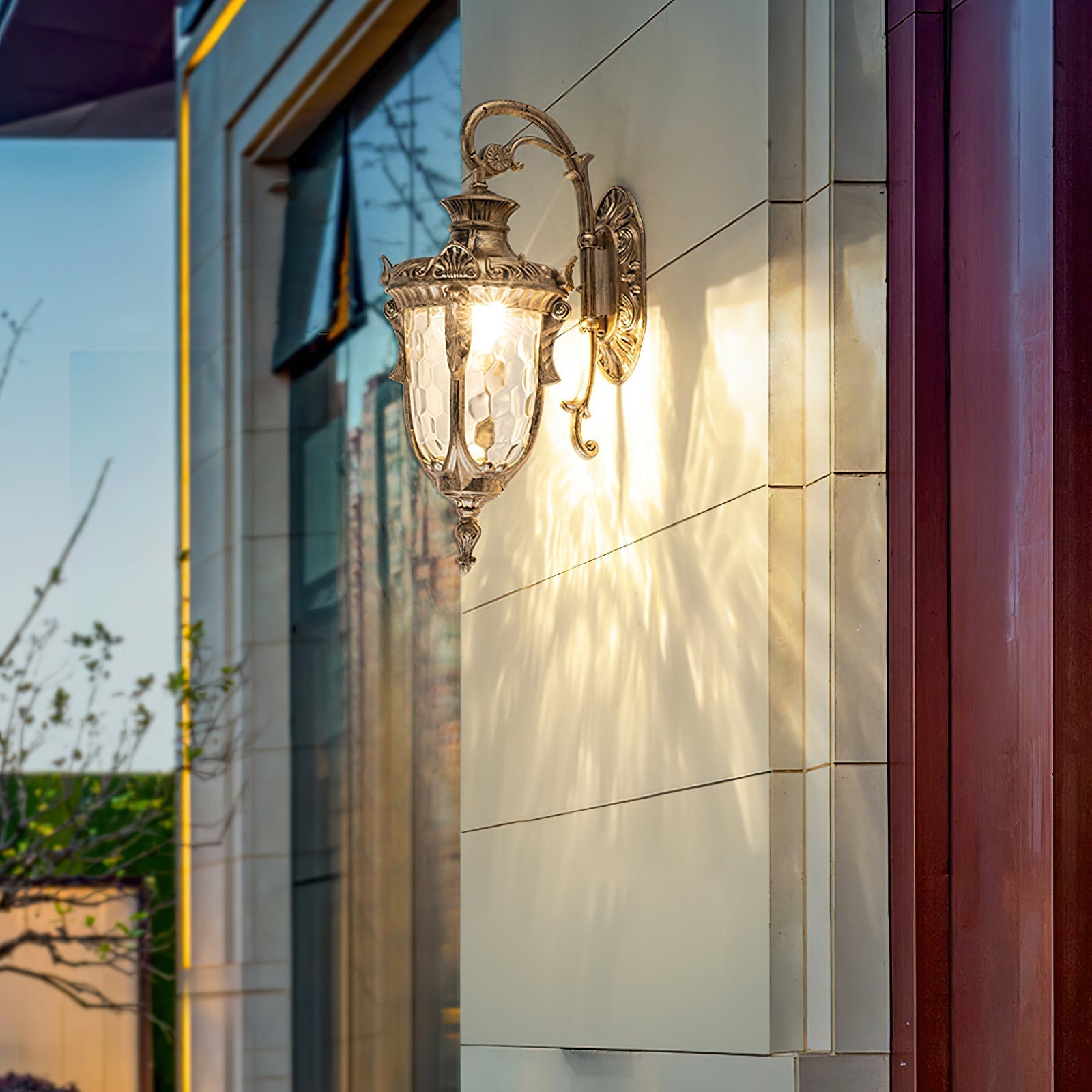 Heritage Outdoor Wall Lamp-Homelova