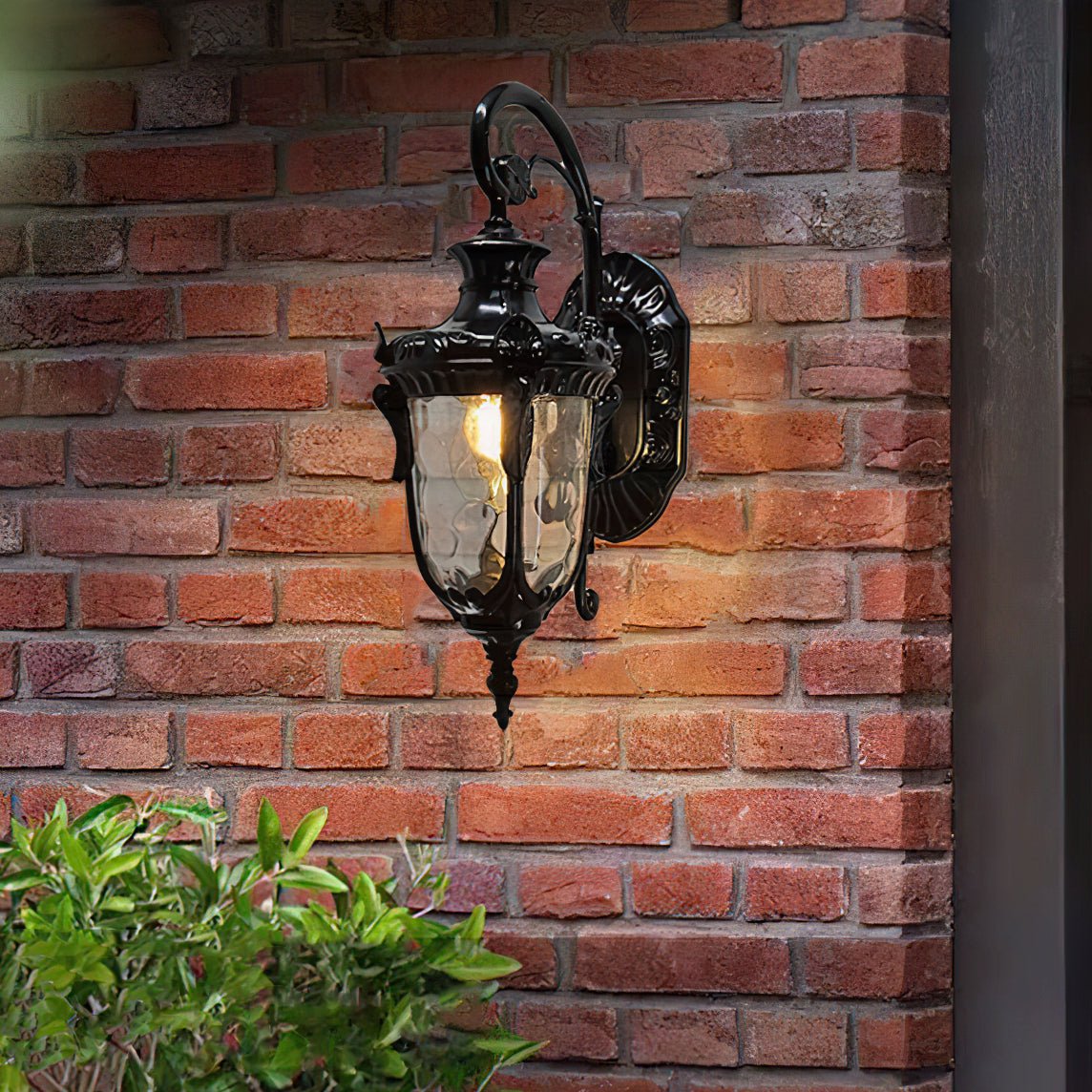 Heritage Outdoor Wall Lamp-Homelova