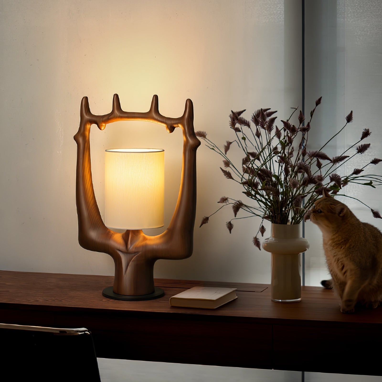 Antler Ring Table Lamp-Homelova