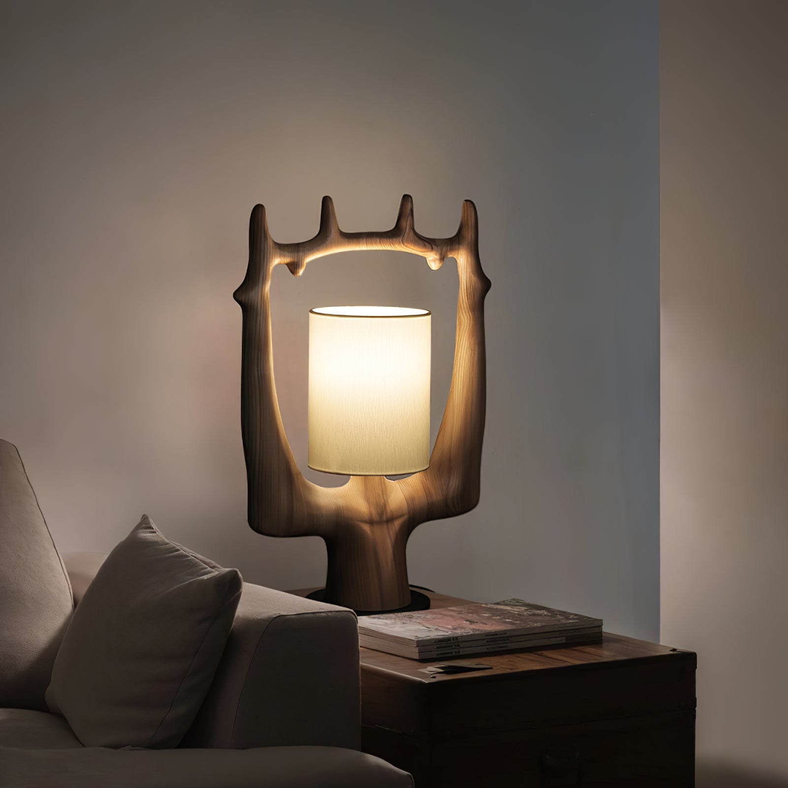 Antler Ring Table Lamp-Homelova