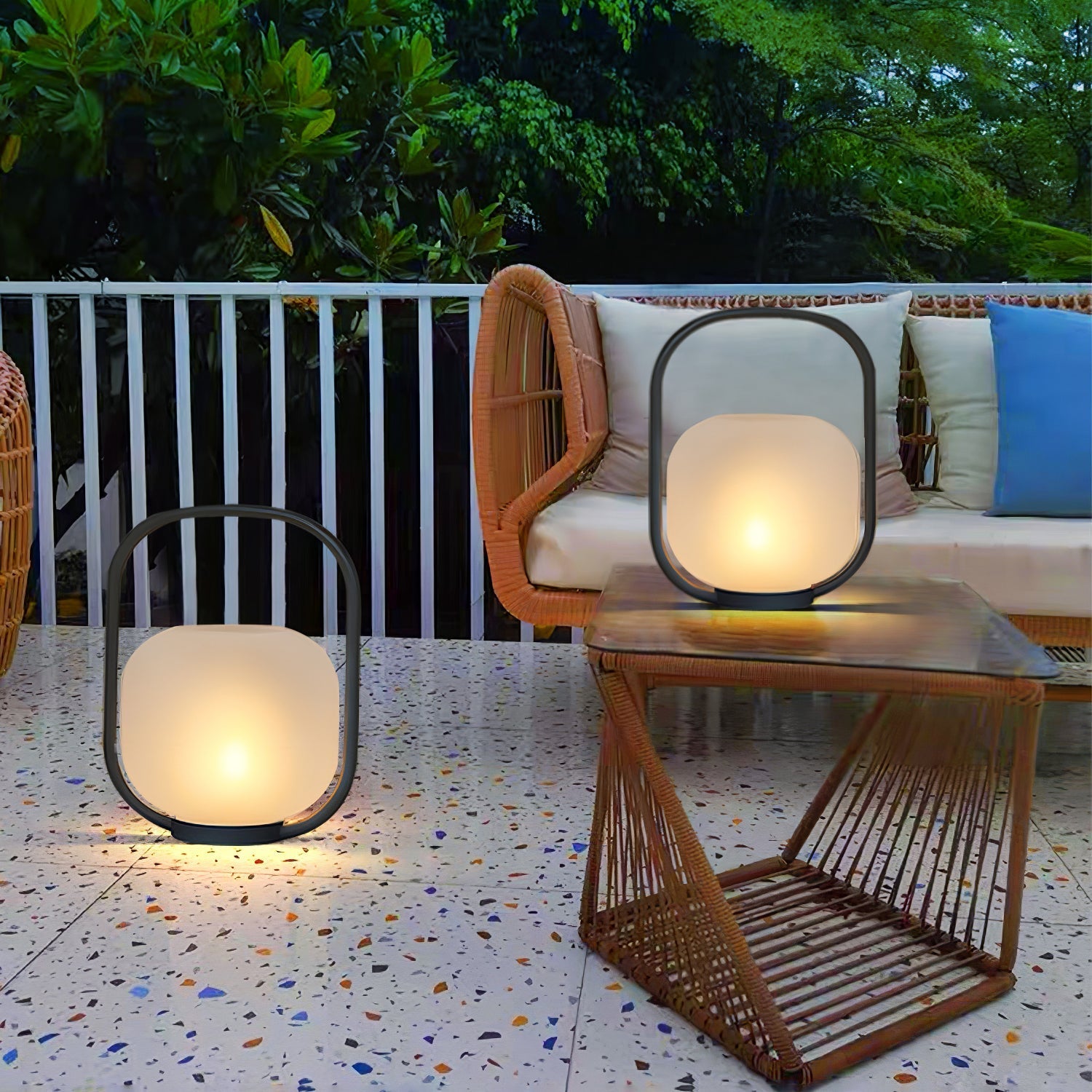 Portable Lantern Outdoor Table Lamp-Homelova