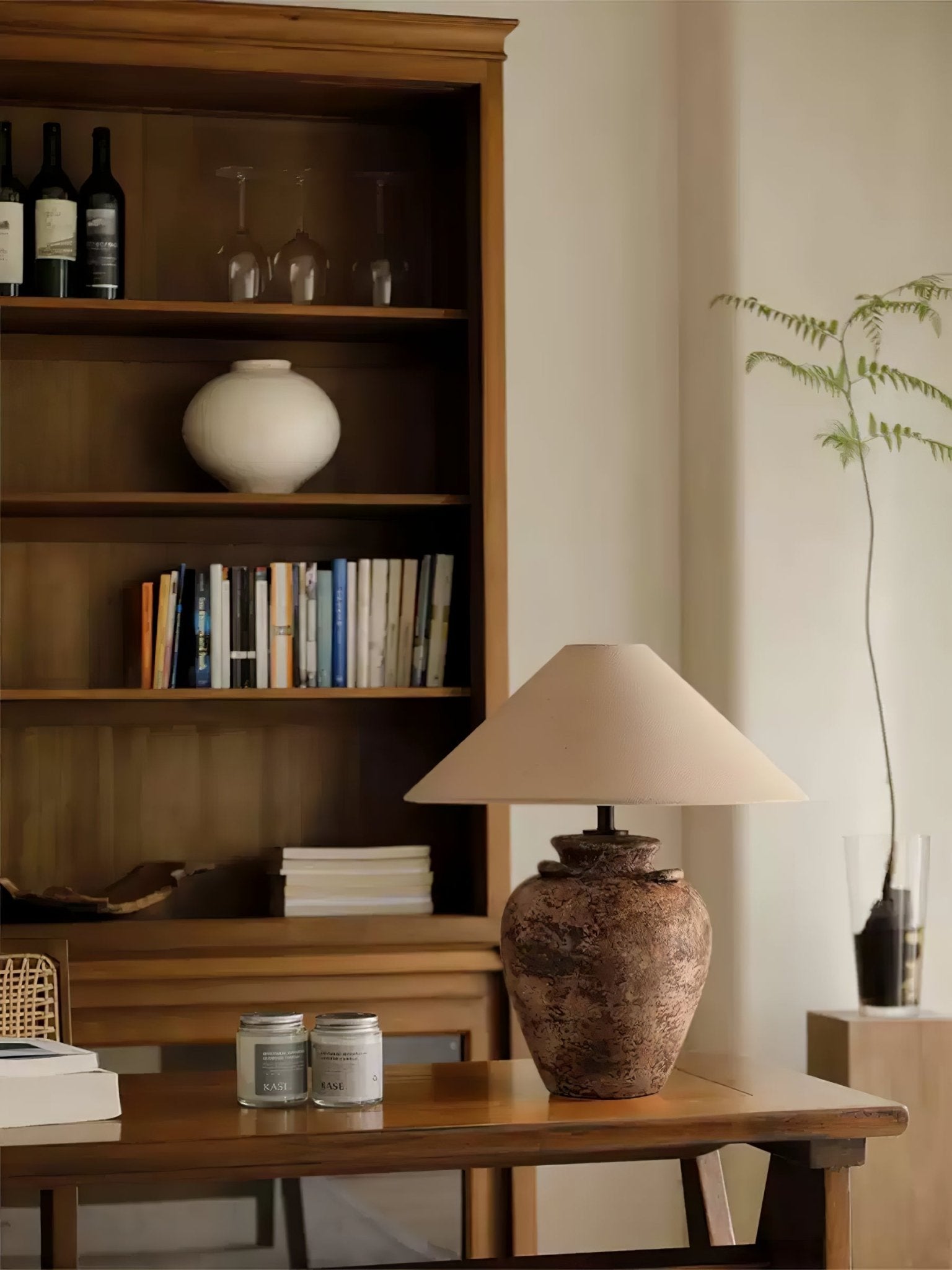 Vintage Terracotta Vase Table Lamp-Homelova
