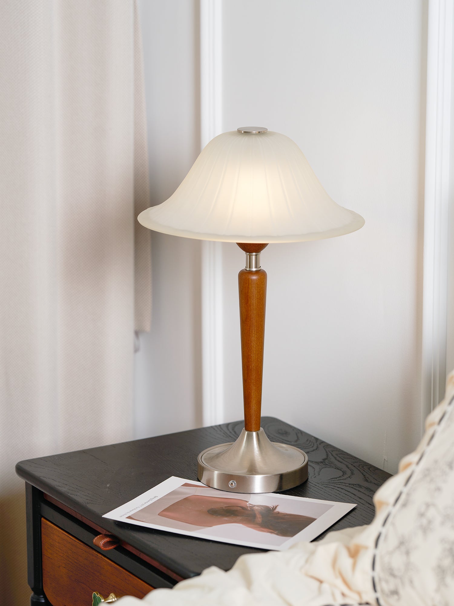 Winston Vintage Table Lamp-Homelova