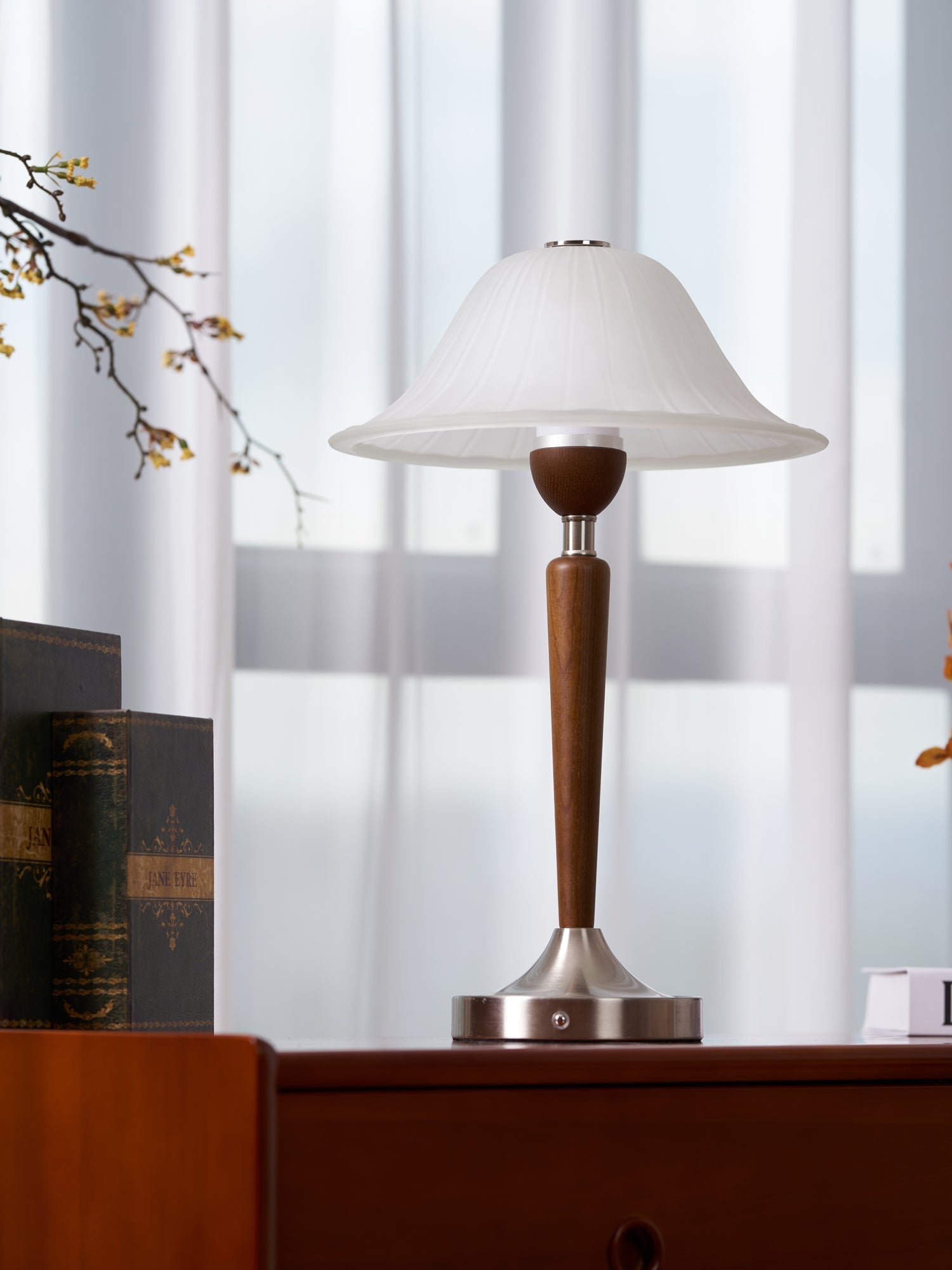 Winston Vintage Table Lamp-Homelova