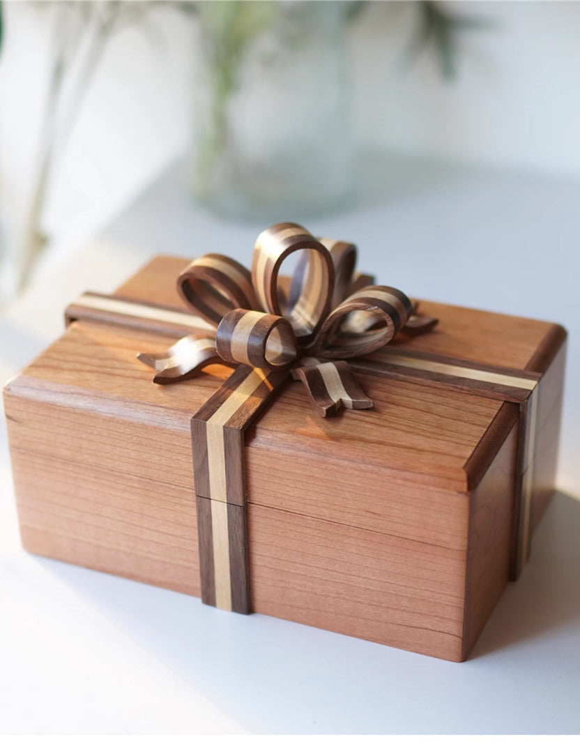 Amazing Gift Box Shape Wooden Jewelry Storage Box-Homelova