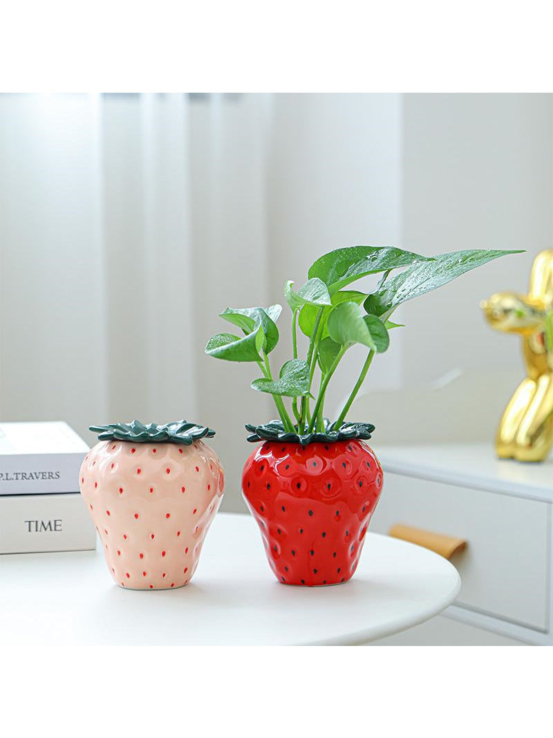 Exquisite ceramic strawberry vase, plant pot, office decoration pen holder-Homelova
