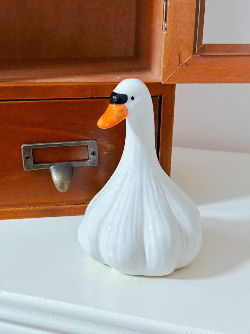 Garlic Duck Desktop Figurine: Quirky and Charming Decor Piece-Homelova