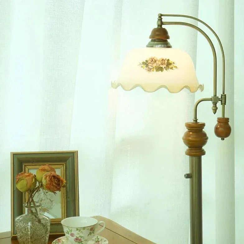 Metal Flower French Retro Floor Lamp-Homelova