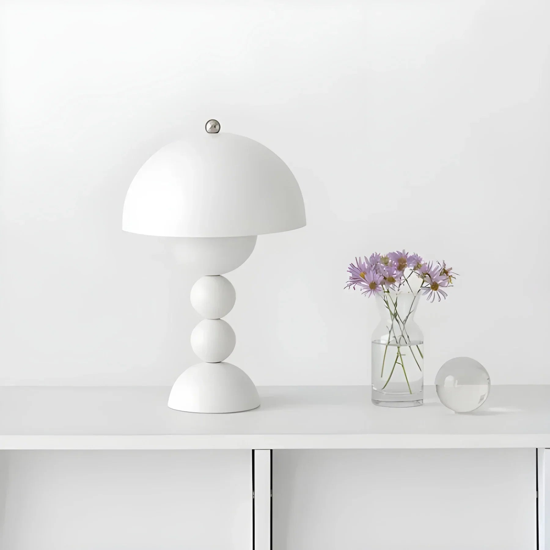 Modern Table Lamp in Scandinavian Design with Gold Accents-Homelova