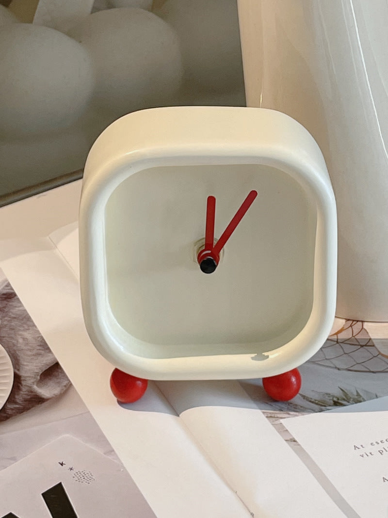 Simple Cream Color Art Desktop Decorative Table Clock-Homelova