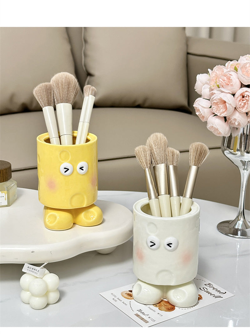 Whimsical Winking Pen Holder - Playful Cartoon Office Desk Organizer-Homelova